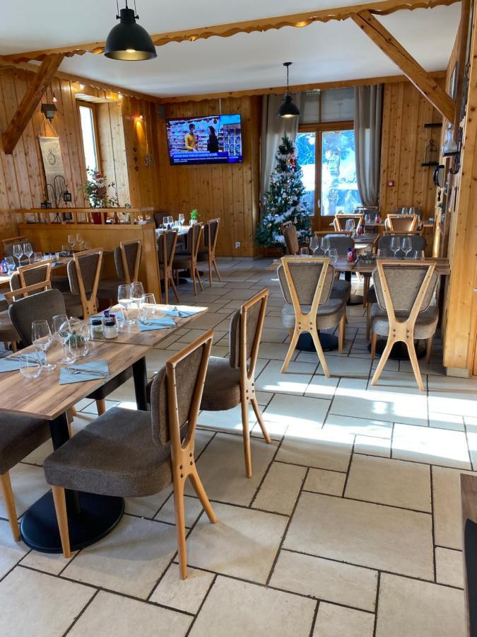 Hotel Restaurant Des Lacs Chaux-des-Crotenay 外观 照片