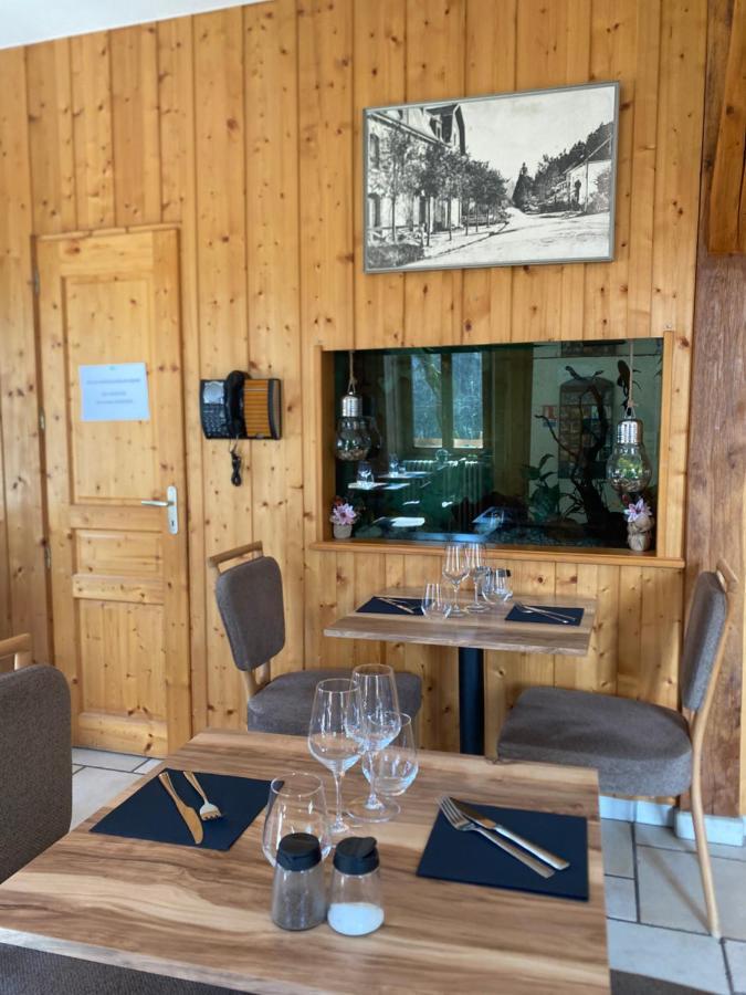 Hotel Restaurant Des Lacs Chaux-des-Crotenay 外观 照片